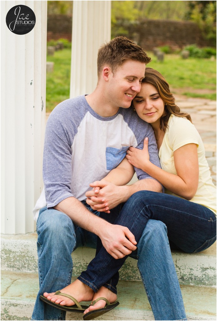 Hannah & Nick-61, Lynchburg Couple Session, White and Blue Shirt, Off White Shirt, Jeans, Sandals, Brunette, Holding Hands, Hugging
