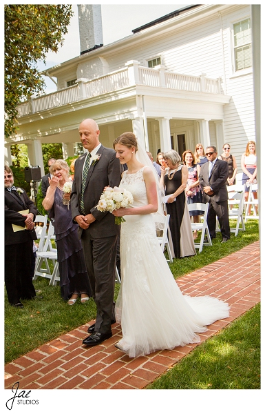 Father-Daughter-JaeStudios-Lynchburg-Virginia-Wedding-Photographer-Photos_0050